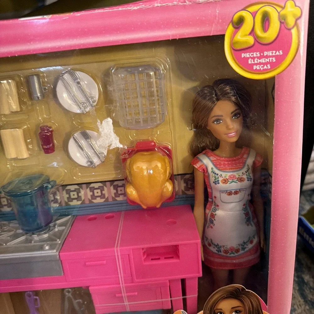 Brand New Barbie and Teresa Recipe for Friendship Doll Cook Create Kitchen 20 Pc